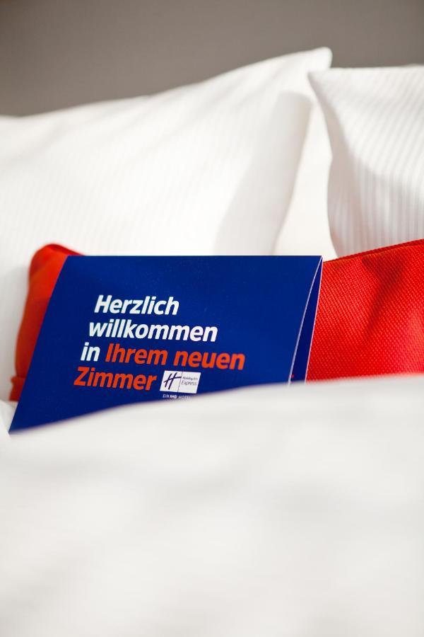 Holiday Inn Express - Ringsheim By Ihg Exteriör bild